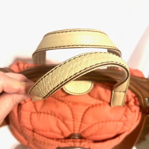 Fossil "Key-Pen" Orange/Peach Quilted Tan Trim Crossbody Purse-Lightweight-Comfy - Picture 9 of 15